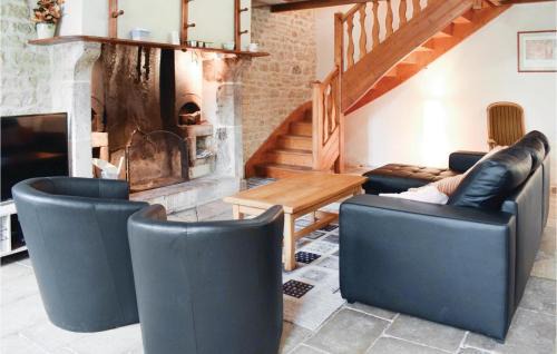 Valognes Casa | 3 Bedroom Beautiful Home In Valognes