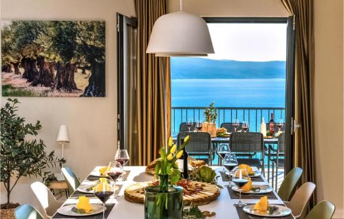 Borak Casa | 3 Bedroom Beautiful Home In Omis