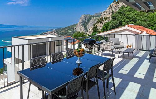 Borak Casa | 3 Bedroom Beautiful Home In Omis