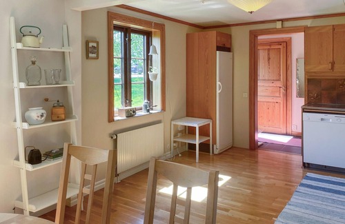 Kolboda Casa | Hermosa casa de 3 habitaciones en Hagby