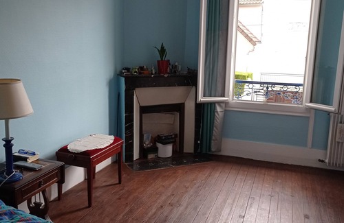 Sartrouville Cama Y Desayuno | 3 Bedroom Bed & breakfast in Sartrouville