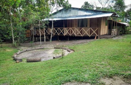 Punchana Casa | 3-bedroom bungalow in tranquil Iquitos with WiFi, a solo 30 minutos Padre Cocha.