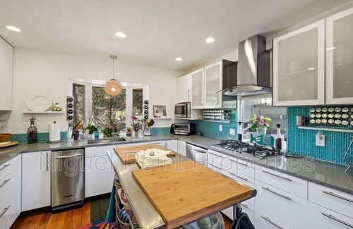 San Juan Capistrano Condominio | 3 Bedroom Condo L-460781 by Houzlet