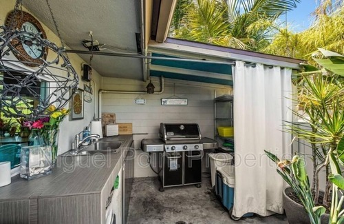 San Juan Capistrano Condominio | 3 Bedroom Condo L-460781 by Houzlet