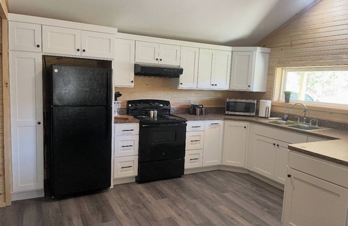 Combs Cabina | 3 bedroom cabin in Combs AR Mill Creek Rd .Closest rental to the Trailhead.