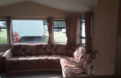 Cowes Cabina | 3-Bedroom caravan at Thorness bay