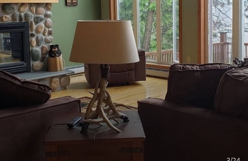 Inlet Chalet De Esquí | 3-bedroom Chalet at Eagle Bay Village with a Loft Sleeps 12