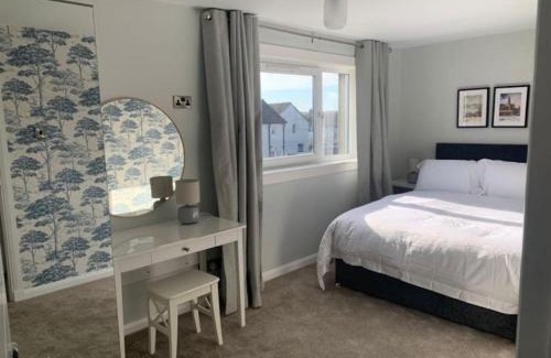 Lochgelly Apartamento | 3 Bedroom Cosy Home In Fife