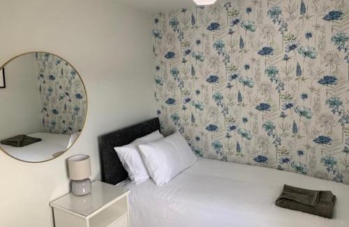 Lochgelly Apartamento | 3 Bedroom Cosy Home In Fife