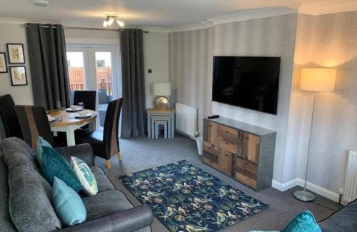 Lochgelly Apartamento | 3 Bedroom Cosy Home In Fife