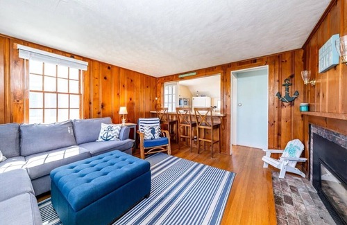 Centerville Cabaña | 3 Bedroom Cottage at Craigville Beach