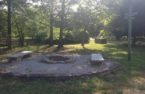Reed Creek Cabaña | Casa de 3 dormitorios en Horse Farm en el hermoso lago Hartwell -