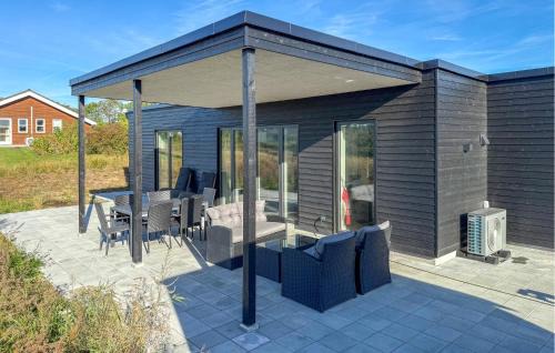 Krejbjerg Casa | 3 Bedroom Cozy Home In Ejstrupholm
