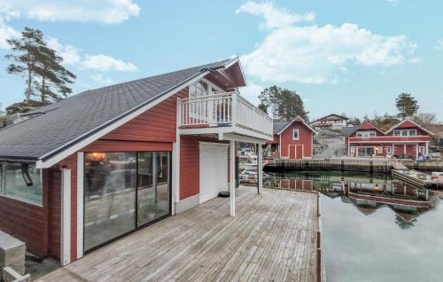Lysekloster Casa | 3 Bedroom Cozy Home In Lepsøy