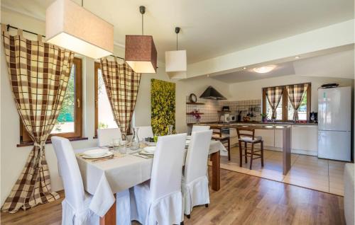 Rab Casa | 3 Bedroom Cozy Home In Palit