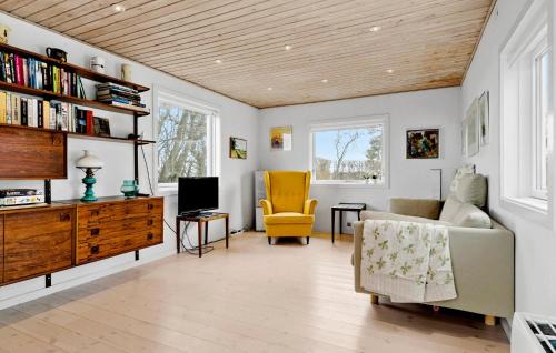 Skibby Casa | 3 Bedroom Cozy Home In Skibby