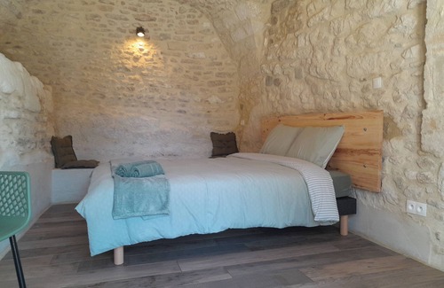 Montsegur-sur-Lauzon Otro | 3 bedroom agritourism property in montsã©gur-sur-lauzon