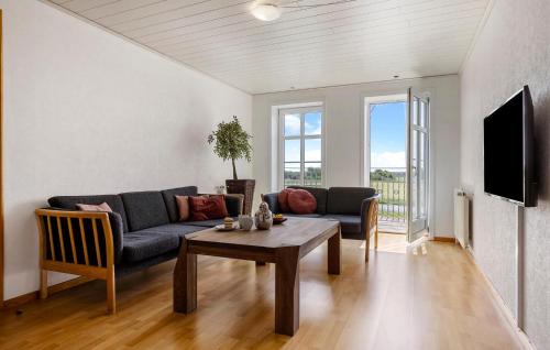 Emmerlev Apartamento | 3 Bedroom Gorgeous Apartment In Højer