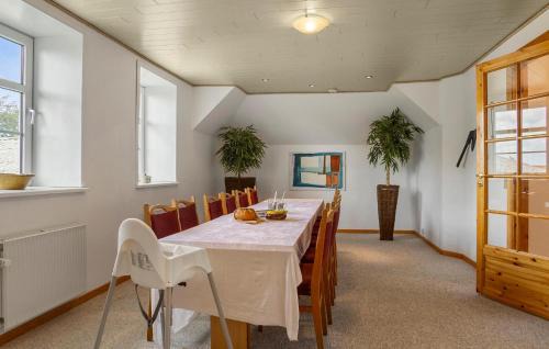 Emmerlev Apartamento | 3 Bedroom Gorgeous Apartment In Højer