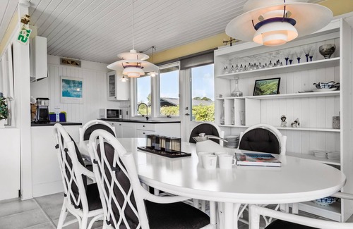 Pøt Strandby Casa | Preciosa casa en Juelsminde con cocina