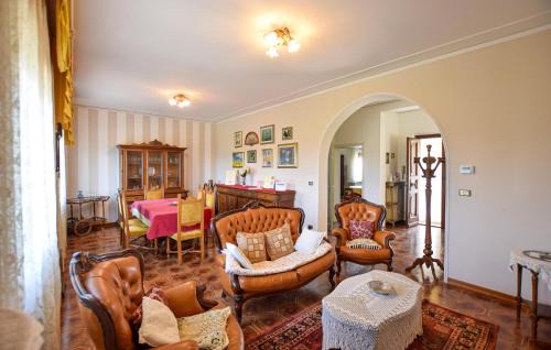 Pistoia Casa | 3 Bedroom Gorgeous Home In Pistoia