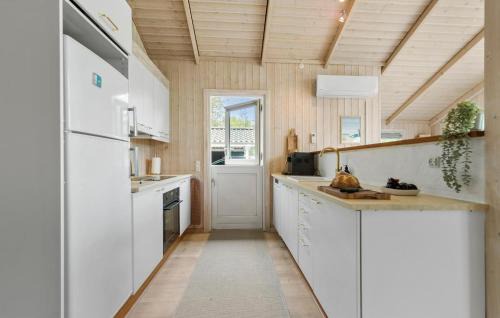Øer Strand Casa | 3 Bedroom Gorgeous Home In Ebeltoft