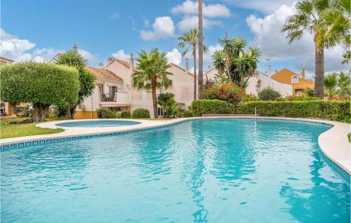Hinojosa del Duque Casa | 3 Bedroom Gorgeous Home In Estepona