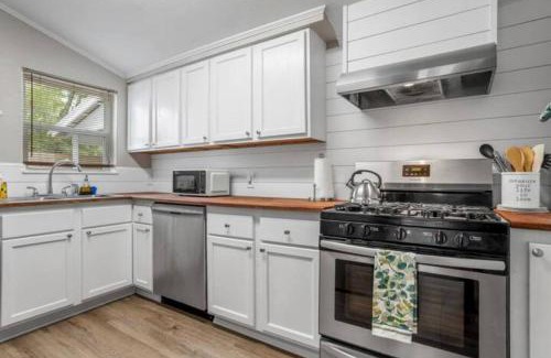 Gulfport Casa | 3 Bedroom Gulfport Rental by Next Step Property Management