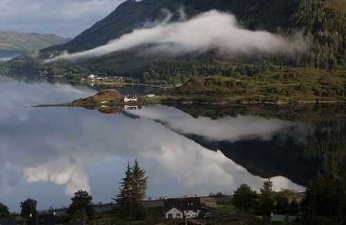 Invershiel Cabaña | Casa Highland de 3 dormitorios con vistas panorámicas a las montañas y al lago Duich