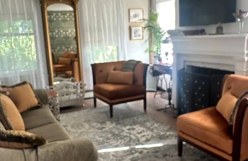 Stony Brook Casa | 3 Bedroom Historic Home near Stony Brook Village, University, Hospital & Beach