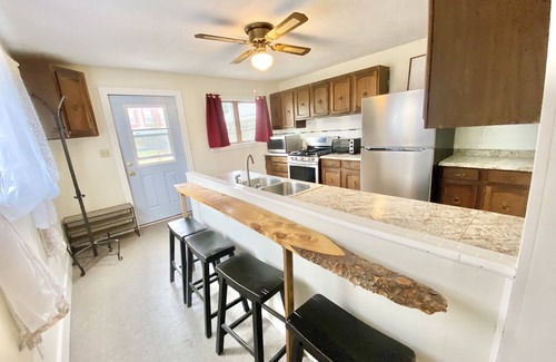 Danville Casa | 3 Bedroom Home 5Mins Walk Geisinger Hospital