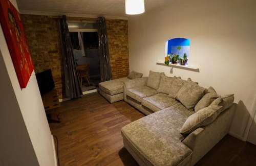 Ipswich Casa | 3 Bedroom home by Ipswich docks.