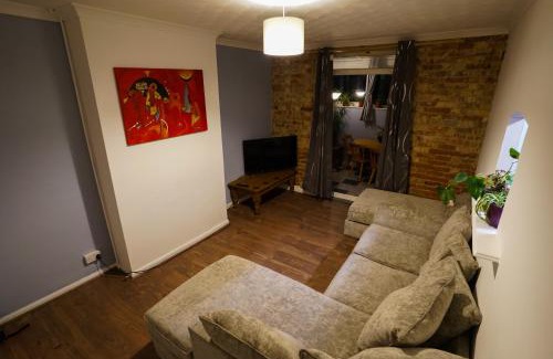 Ipswich Casa | 3 Bedroom home by Ipswich docks.