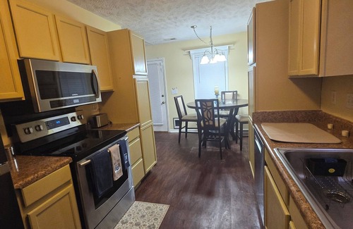 South View Casa | 3 Bedroom Home in charming Hope Mills w/ WiFi, AC, Covered Patio, Grill, & Pool
