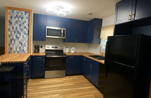 Ozark Casa | 3-bedroom home in charming Ozark with fitness room. Start relaxing