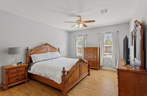 Lake Charles Casa | 3 Bedroom Home in Lake Charles