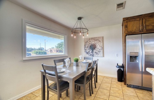 Midland Casa | 3-bedroom home in Old Midland/Downtown Area w/ spacious backyard and fireplace