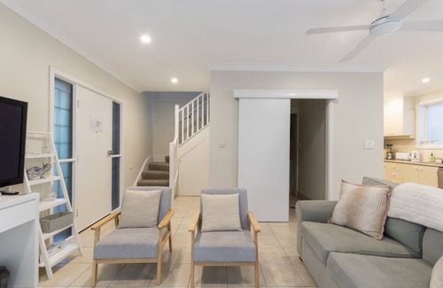Seaforth Casa | 3 bedroom home in Seaforth