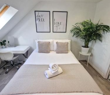 Manchester Casa | 3 bedroom Home Near Centre by City SuperHost