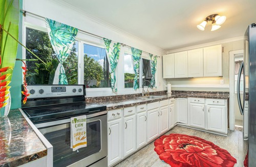 Waialee Casa | 3-bedroom estate in peaceful Haleiwa Hawaii