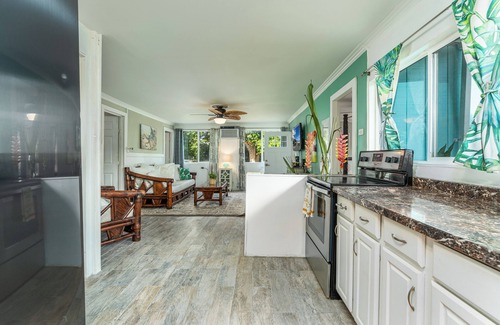 Waialee Casa | 3-bedroom estate in peaceful Haleiwa Hawaii