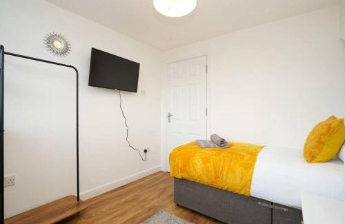 Harehills Apartamento | 3 Bedroom Home with Free parking