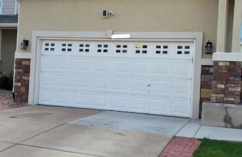 Colorado Springs Casa | 3 bedroom house 5 minutes away from the airport in Colorado Springs all for you.