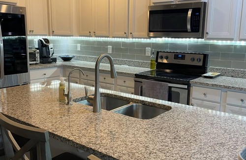 Santa Rosa Beach Casa | 3-bedroom house in beautiful Santa Rosa Beach!4,500/month. 3-6 month rental only