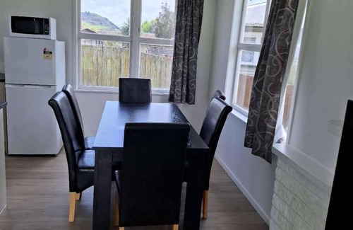 Kawaha Point Casa | 3 Bedroom House A 3 Frank St