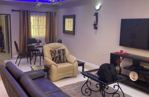Dzorwulu Casa | 3-bedroom house at East Legon with 24hr security and solar powered lights