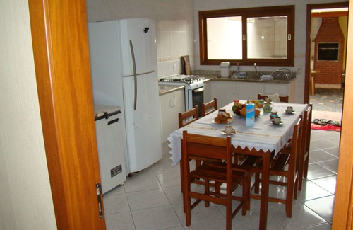 Mococa Casa | 3-bedroom house in cond. Close in Caragua Praia Mococa - 1 suite