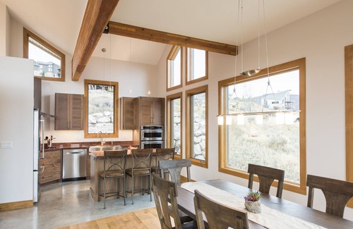 Ogden Casa | Casa de 3 dormitorios - Cerca de Snowbasin - Cada ventana es una vista de imagen