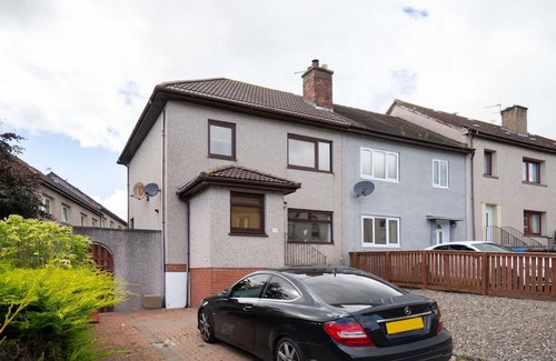 Dunfermline Casa | 3 Bedroom House - Free Parking