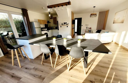Wimereux Villa | Casa 3 habitaciones jardín aparcamiento cerca playa, WIFI, mascotas bienvenidas